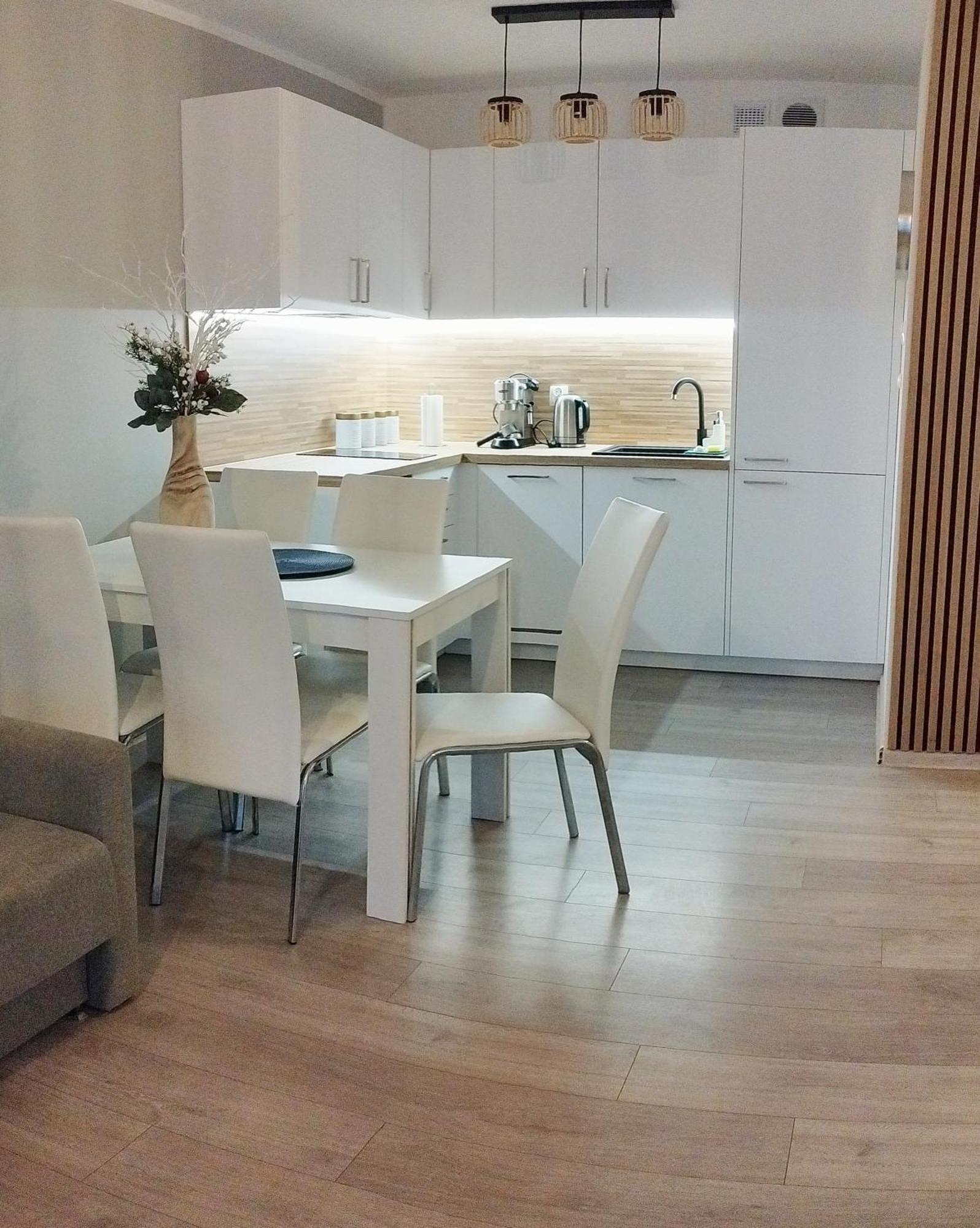 Apartament Mari Polanki Park コウォブジェク エクステリア 写真
